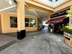 Fort Canning Mrt Station (DT20) (D6), Retail #456415271